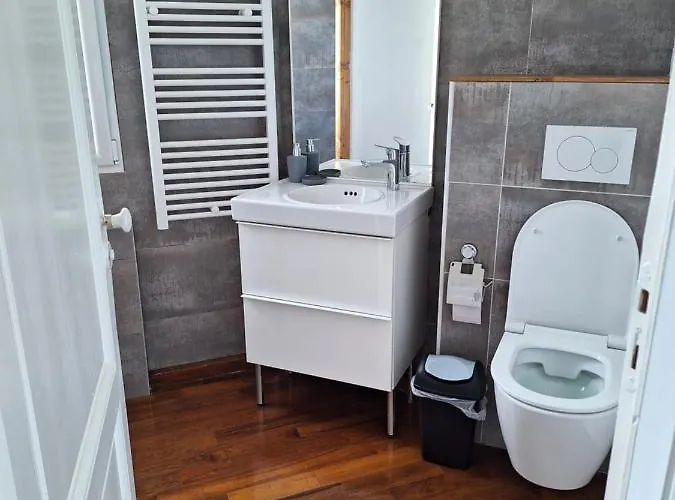 La Maison Partagee D'arlac 3* Mérignac